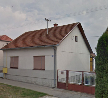 Kuća, Ulica Josipa Račića, 31551 Belišće