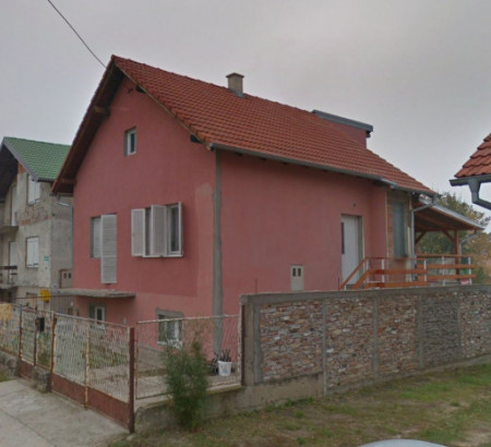 Kuća - u udjelu ½, Ulica Dragovoljaca HOS-a, 32000 Vukovar