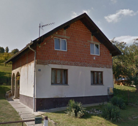 Kuća, Ulica 30. svibnja, Milanovac, 33000 Virovitica