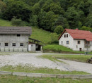 Kuće, gospodarske zgrade, šume, Ločica pri Vranskem, 3305 Vransko