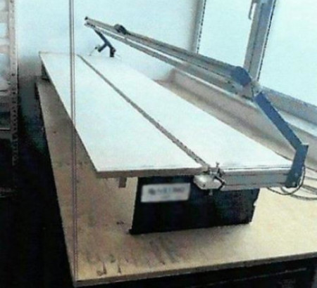 Stroj za savijanje pleksi stakla I-Concept IC200-2200, godište 2013