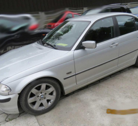 BMW 323i, godina 1. reg. 1998