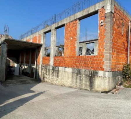 Građevinsko zemljište - u udjelu ½, Olševek, 4205 Preddvor