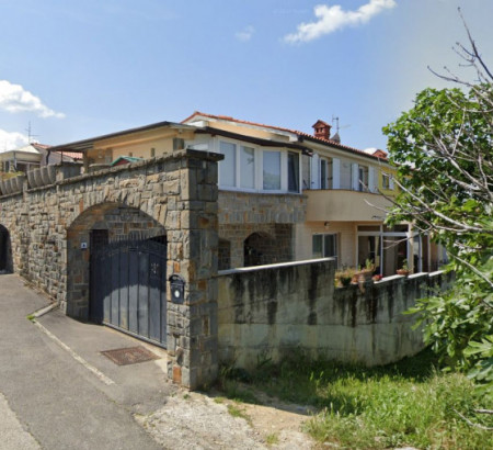 Stan, Izvidniška cesta, 6276 Pobegi