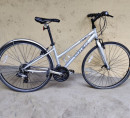 Ženski gradski bicikl Trek 7.0 Fx, muški brdski bicikl Rockmachine Crossride 175