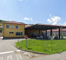 Poslovna zgrada, benzinski servis, Knežak, 6253 Knežak
