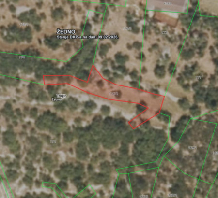 Građevinsko zemljište br. 3, Žedno, 21220 Trogir, Otok Čiovo