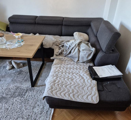 Kutna sjedeća garnitura (tkanina)