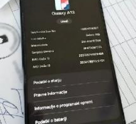 Mobilni telefon Samsung Galaxy A13
