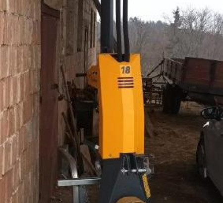 Cjepač za drva Uniforest 18T