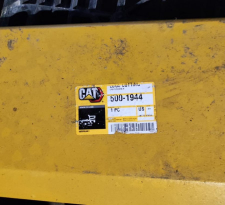 Buldožer Caterpillar 500-1944