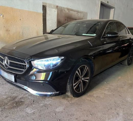 Mercedes-Benz E220 CDI, godište 2020