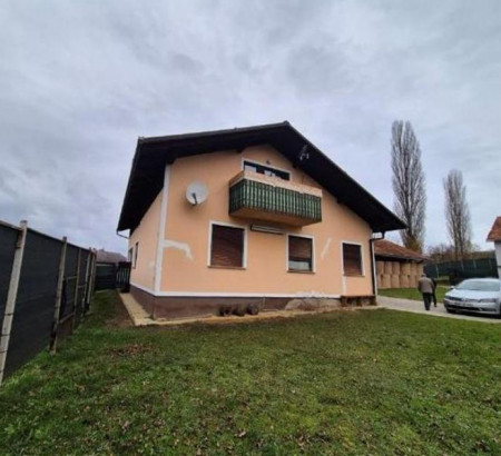 Kuća, gospodarske zgrade, Nuskova, 9262 Rogašovci