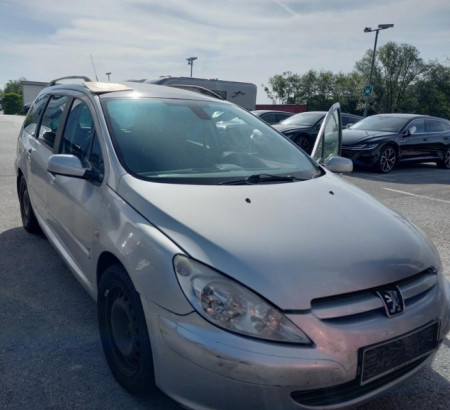 Peugeot 307 Monospace 2.0 HDI, godina 1. reg. 2011
