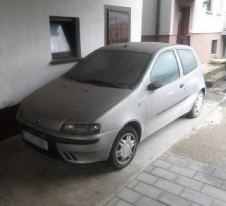 Fiat Punto 1.2, godina 1. reg. 2003