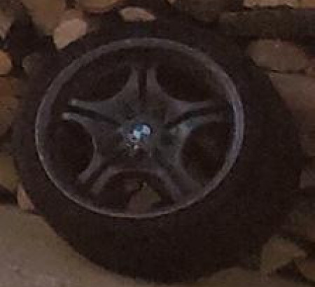 Naplatak s gumom BMW