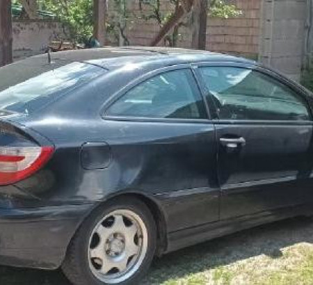 Mercedes-Benz C200 CDI, godina 1. reg. 2004