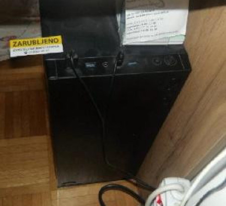Stolno računalo, LCD monitor HP