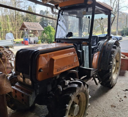 Traktor Renault 70.14 F, godina 1. reg. 1998