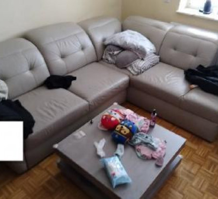 Kutna sjedeća garnitura (koža)