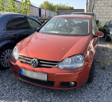 Volkswagen Golf 1.6 FSI, godina 1. reg. 2006