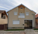 Kuća, Ulica Matije Gupca, 32252 Otok