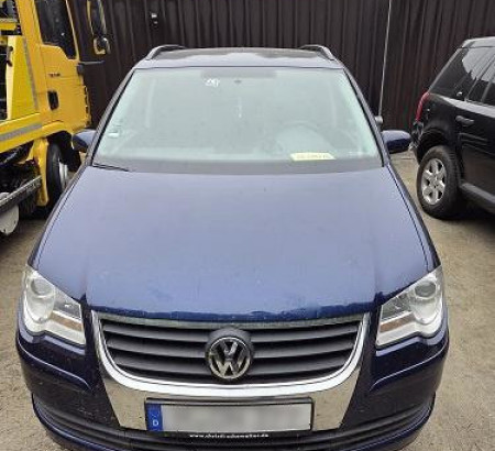 Volkswagen Touran, godište 2007