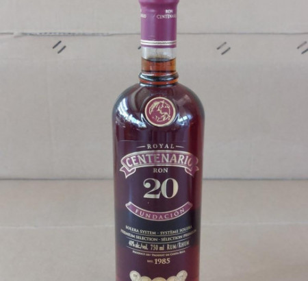 Zalihe: Rum Ron Centenario 20 i Ron Barcelo Imperial Dominicano