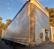 Poluprikolica Schmitz Cargobull SCB S3T, godište 2018